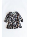 vestido oscuro de animales