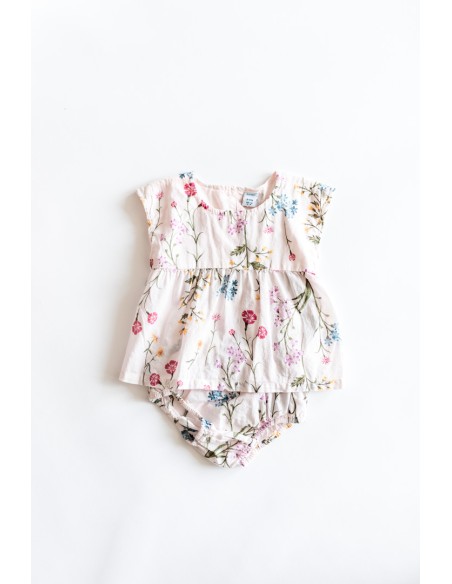 SET ROSADO CON FLORES