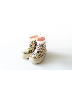 botas lluvia flores