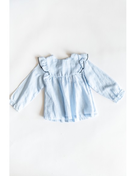 camisa manga larga celeste con detalles azules