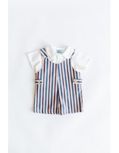 set romper rayas azules y rojas y beige camisa blanca