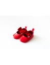 zapatos rojos brillantes