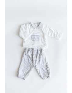 set pantalon blanco cuadros cafes y azul camiseta manga larga