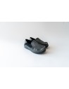 zapatos grises mocasines