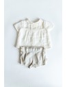 set short beige rayas blancas camisa beige