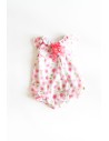 monito blanco con flores rosadas y flor 3d
