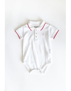 monito blanco con detalle rojo en cuello
