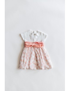 vestido pecho de punto blanco y falda corazones rosados