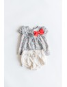 set calzon blanco y top flores celestes