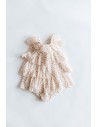 vestido de vuelos beige con flores