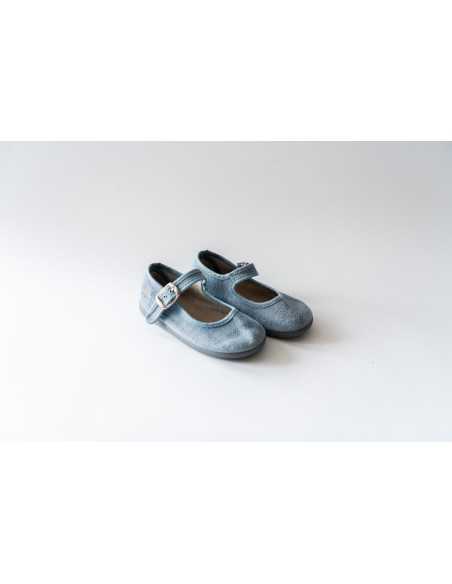 zapatos celestes