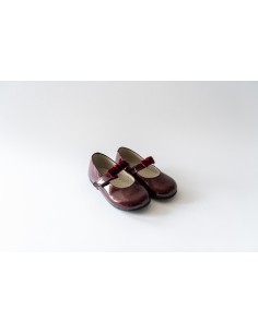 zapatos charol concho de vino