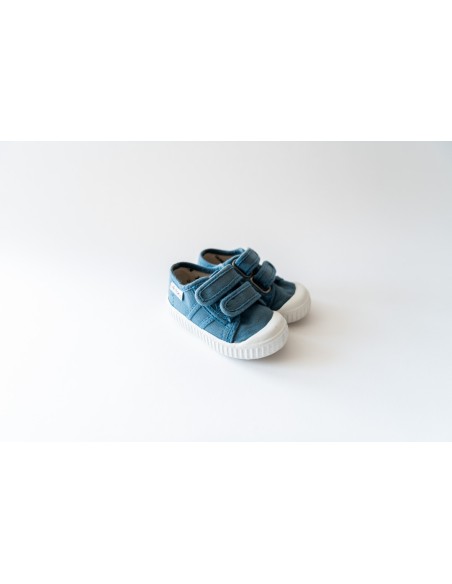 zapatos azules de velcro