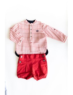 set short rojo camisa manga larga rayas rojas detaalles azules