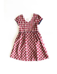 vestido rombos rojos