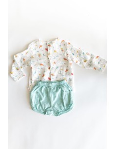set camisa blanca con cometas y short turquesa