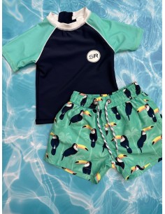 set pantalon de bano verde con tucanes y camiseta de agua
