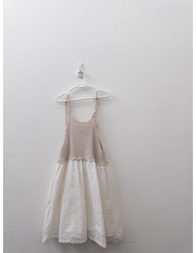 vestido blanco con beige