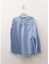 camisa celeste con puntitos