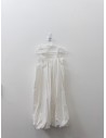 vestido blanco con mangas con flores 3d