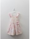 vestido blanco con print de flores rosadas y encaje blanco