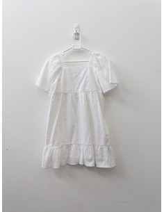 vestido blanco con encaje