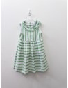 vestido blanco con rayas verdes