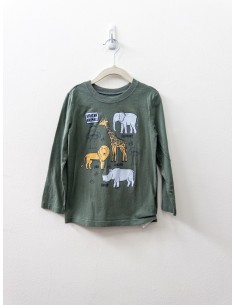 camiseta manga larga verde con dibujos de animales