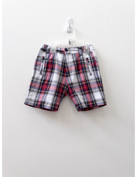 short cuadros rojos azules y blancos