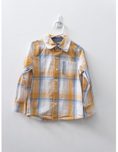 camisa mostaza con azul