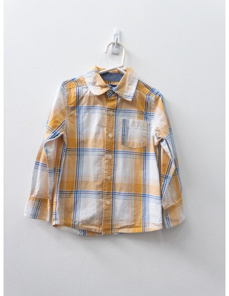 camisa mostaza con azul
