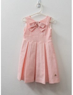 vestido rosado con lazo