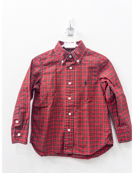 camisa roja con cuadros negros