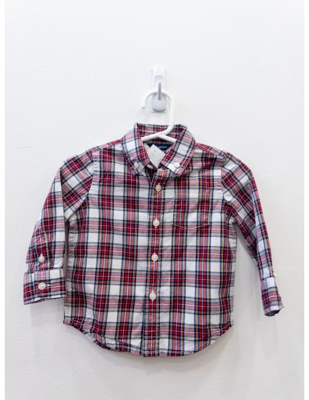 camisa cuadros rojos y blancos, con lineas moradas