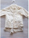 set short beige y camisa manga larga beige
