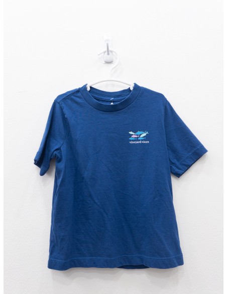 camiseta azul con print tiburones
