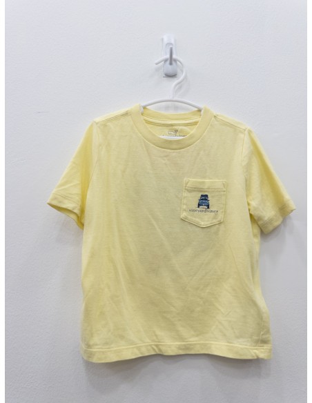 camiseta amarilla con carrito