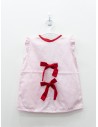 vestido rosado con filos rojos