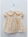 set short y camiseta cuadros amarillos