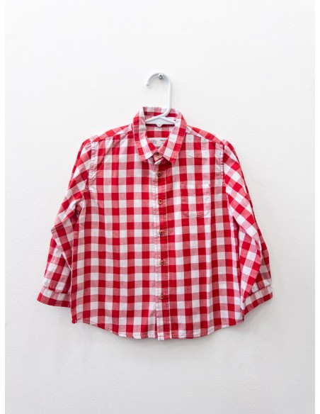 camisa cuadros rojos y blancos
