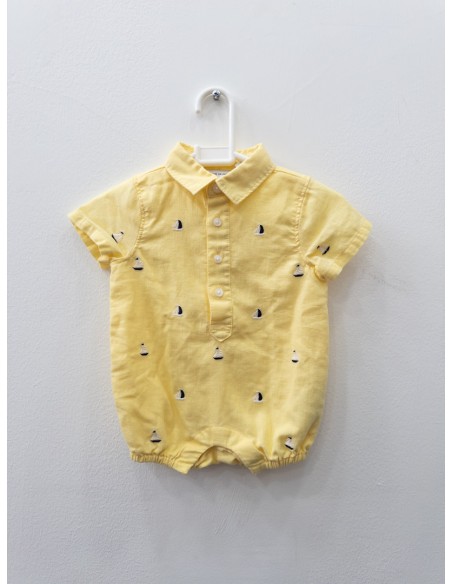 enterizo amarillo con veleros