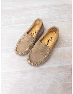 mocasines gamuza beige