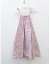 vestido blanco con flores moraditas