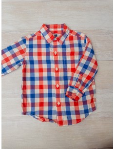 camisa cuadros azules y rojos