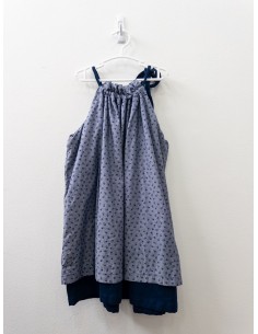 vestido azul con flores