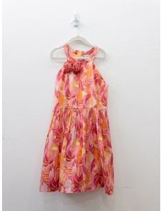 vestido naranja con fucsia