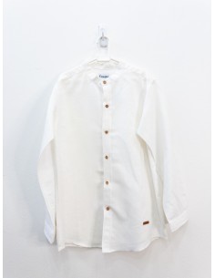 camisa blanca. LASTIMADA