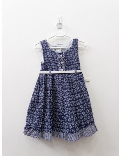 vestido azul con dibujos blancos