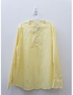 camisa cuadros amarillos y blancos