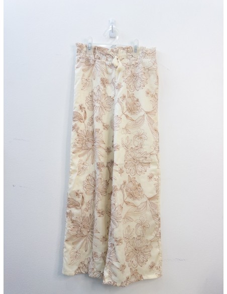 set blusa y pantalon beige con bordado de flores